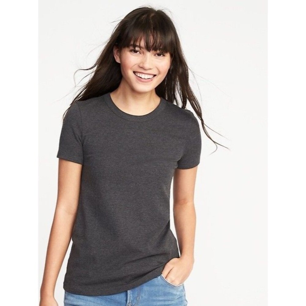 Old Navy Everywear Medium Gray Basic Tee Short Sleeve Womens Pull Over
